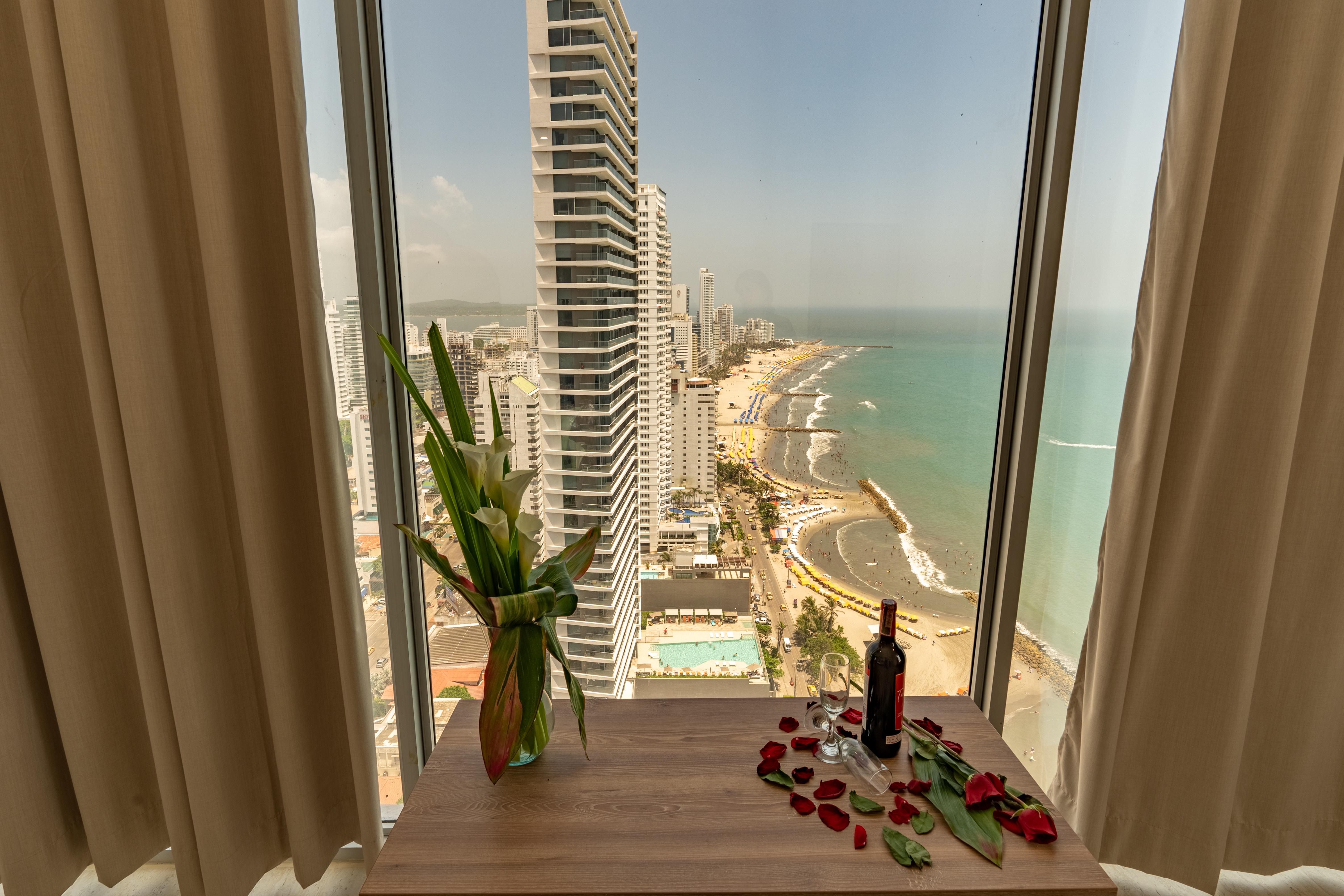 Hotel Cartagena Dubai Екстериор снимка